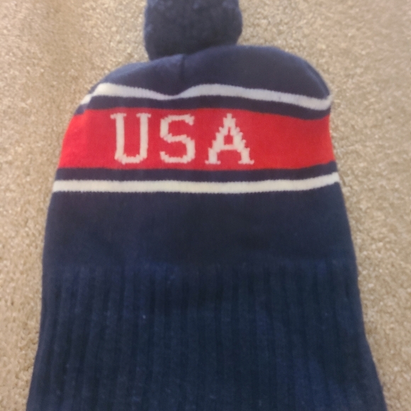 Polo Winter Hat/Toque - Picture 3 of 3